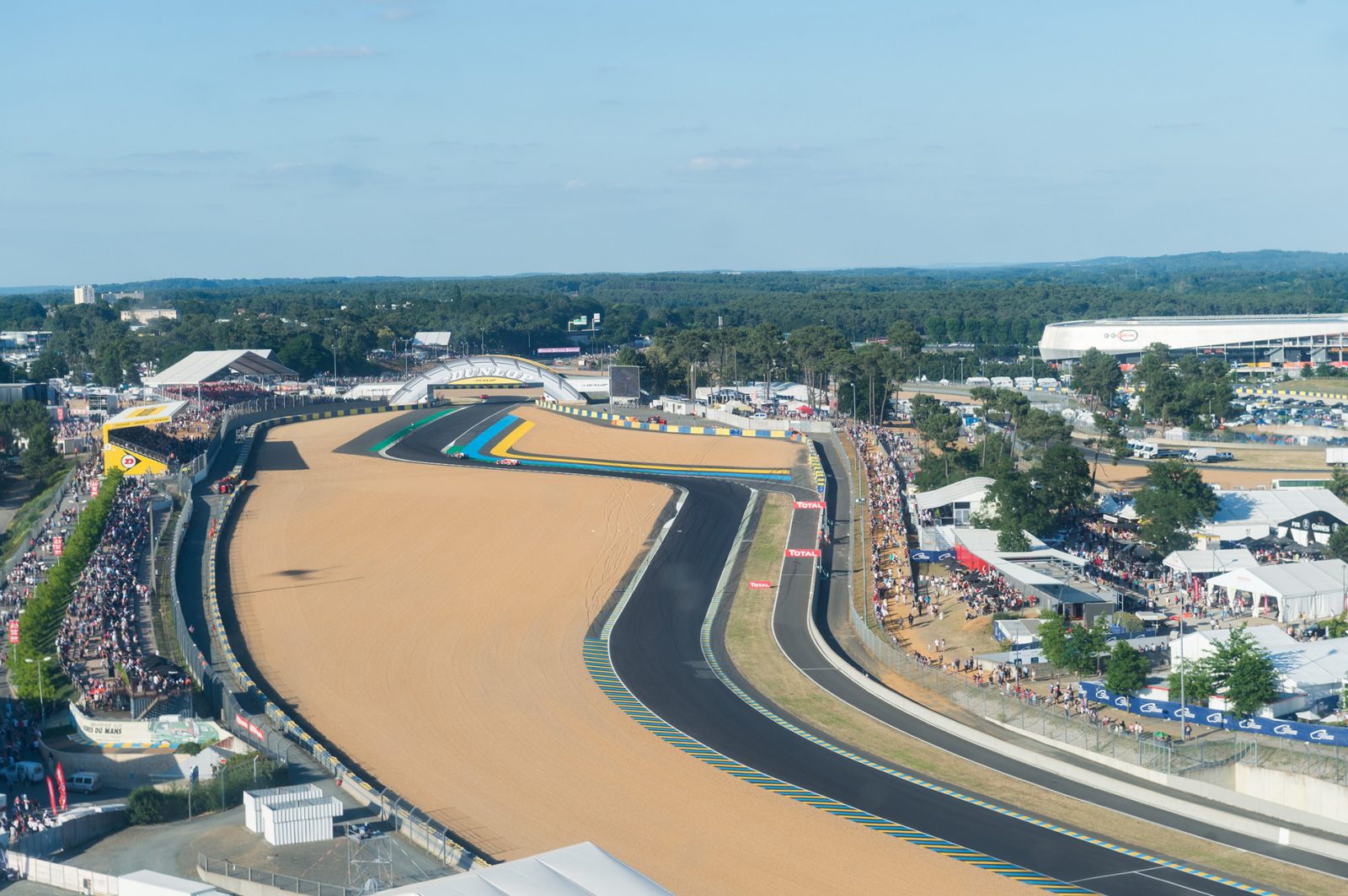 24H du Mans : Navettes VIP et survol en hélicoptère 24H du Mans : Navettes VIP et survol en hélicoptère