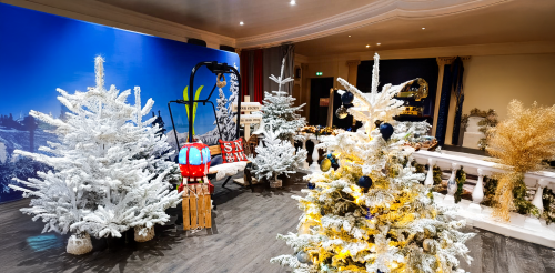 WHEN THE MAGIC OF CHRISTMAS MEETS THE SPIRIT OF THE CASINO